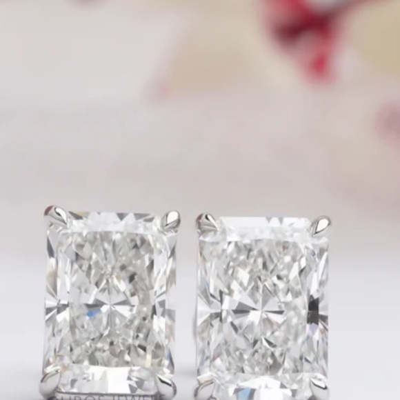1.5ct Radiant Studs - Picture 5 of 14